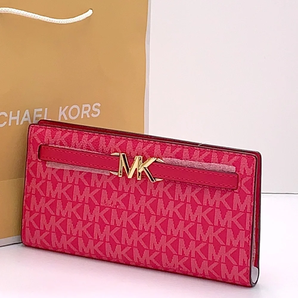 MICHAEL KORS Reed Large Snap Signature Wallet Electric Pink color
